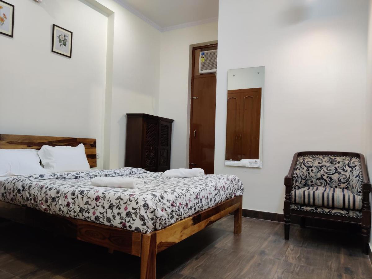 The Karauli Villa By Le Pension Stays Jaipur Eksteriør billede