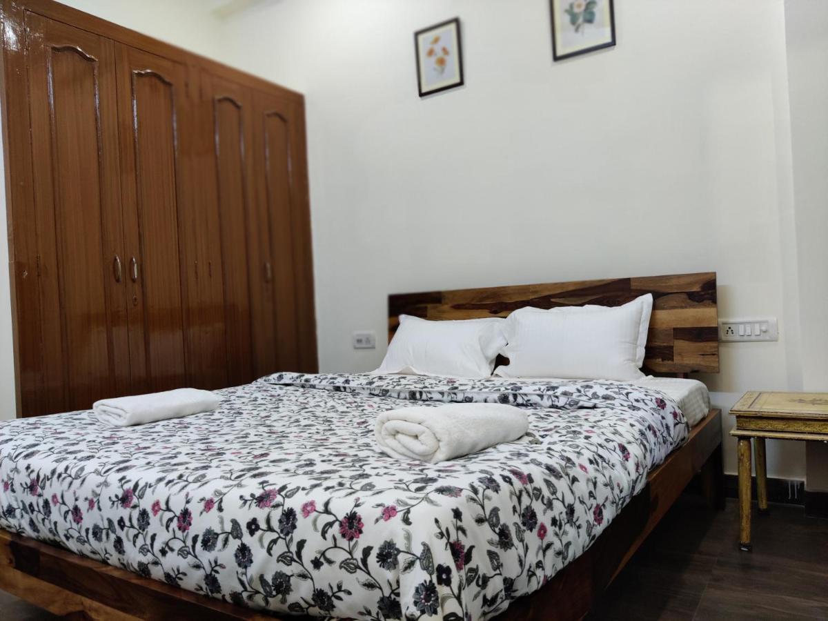 The Karauli Villa By Le Pension Stays Jaipur Eksteriør billede