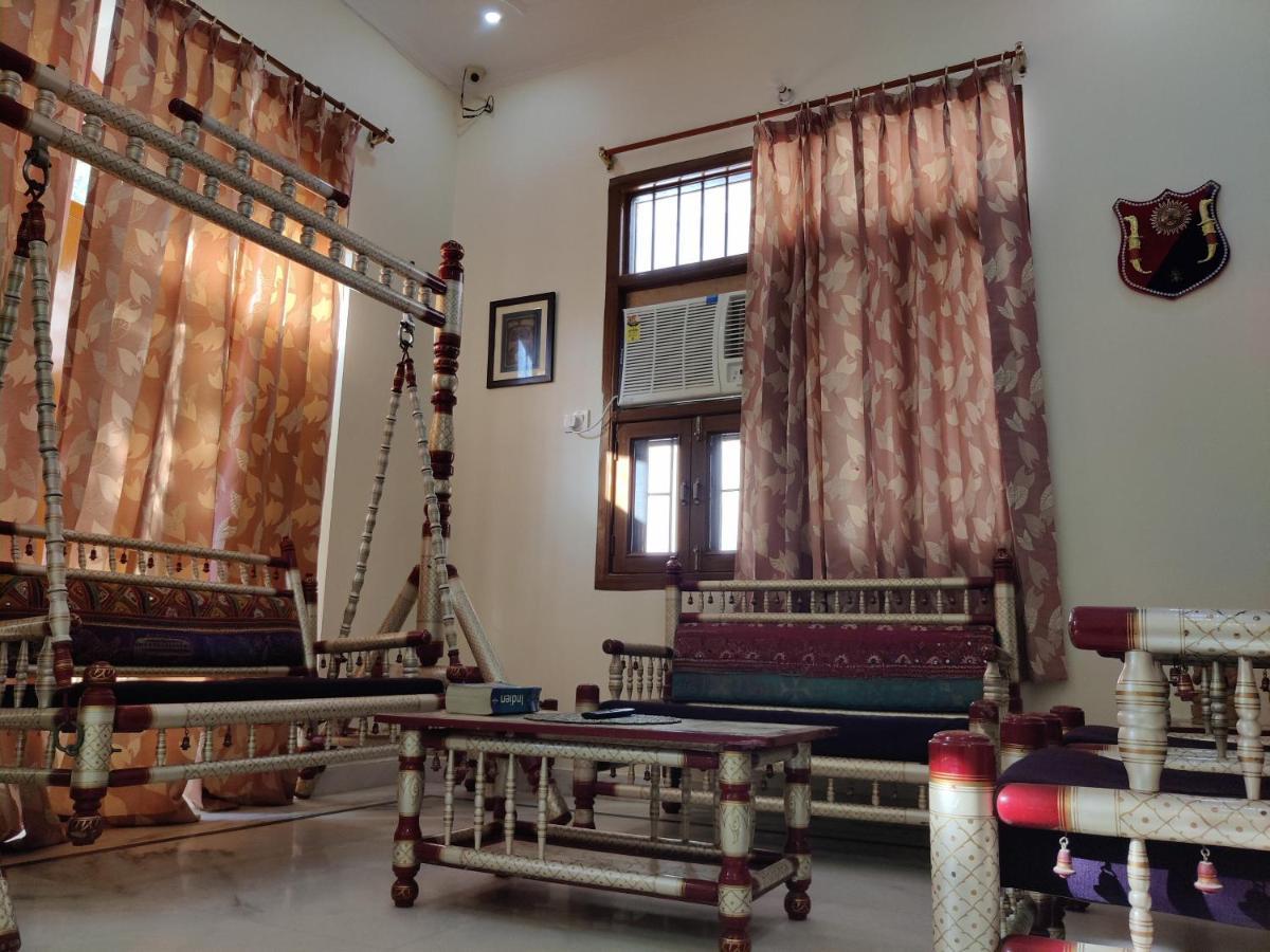 The Karauli Villa By Le Pension Stays Jaipur Eksteriør billede