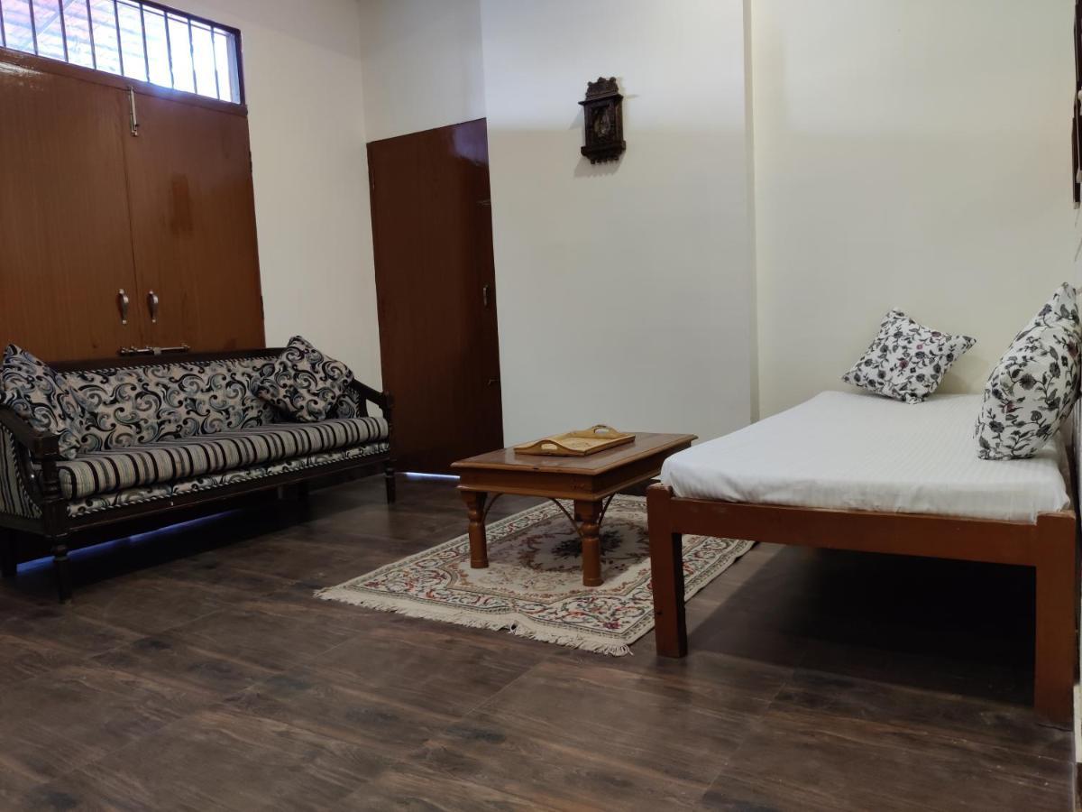 The Karauli Villa By Le Pension Stays Jaipur Eksteriør billede