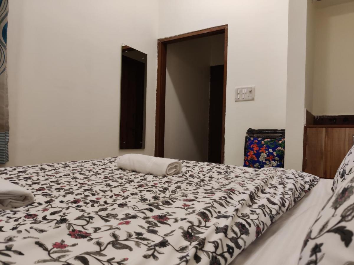 The Karauli Villa By Le Pension Stays Jaipur Eksteriør billede